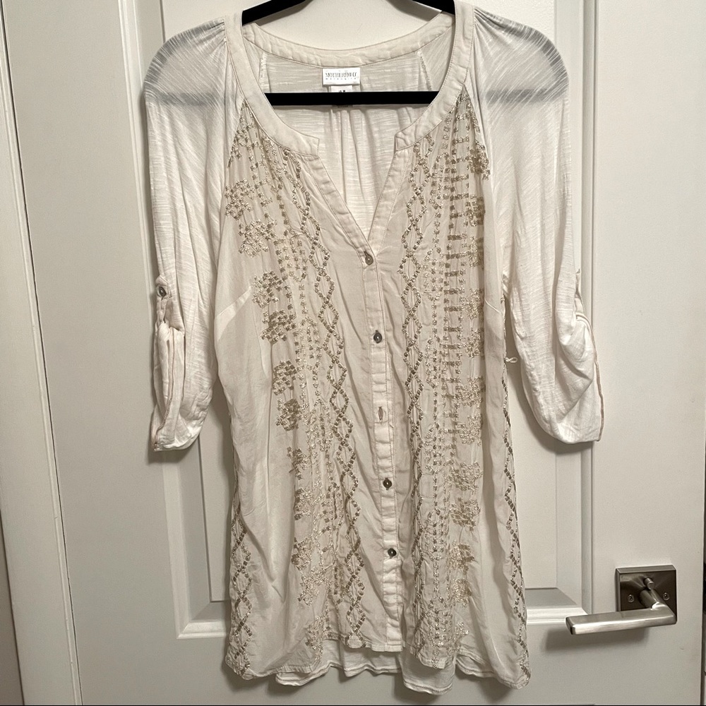 MOTHERHOOD Maternity Cream / White/ Embroidered Gold Top Size M